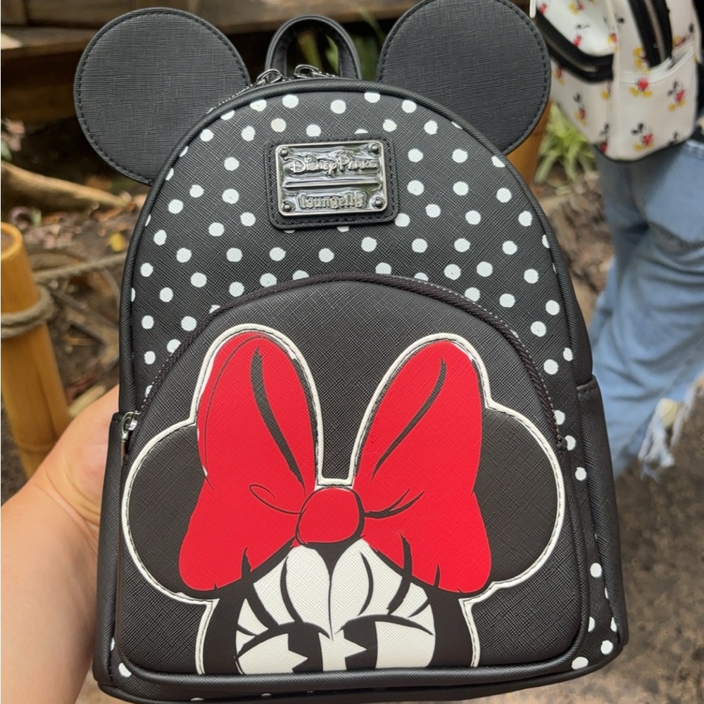Loungefly Minnie Mouse Polka Dot Backpack